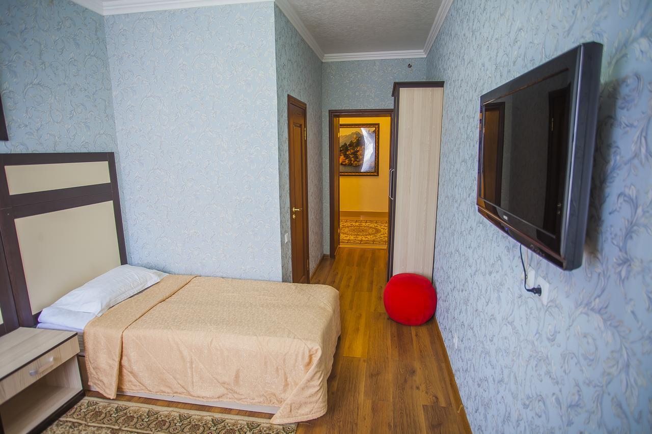 Jumbaktas Borovoe Hotel Exterior photo