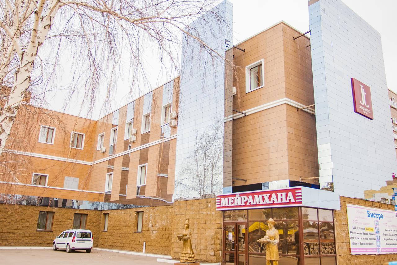 Jumbaktas Borovoe Hotel Exterior photo